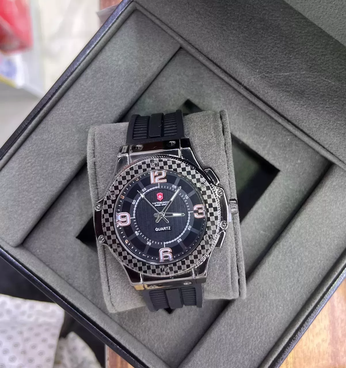 Victorinox Swiss Army Leather Strap Mens Watch